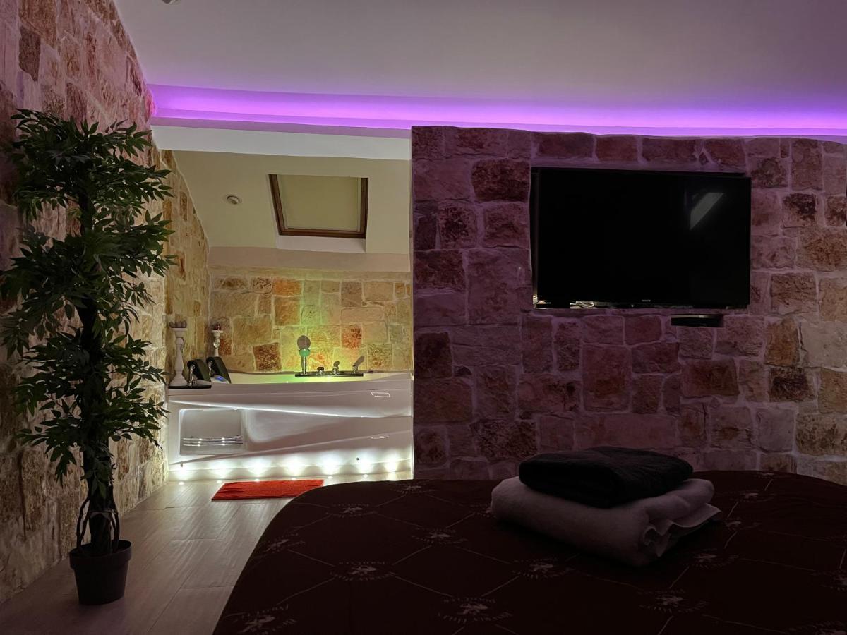 Love Room Jacuzzi Croisette Cannes Ngoại thất bức ảnh